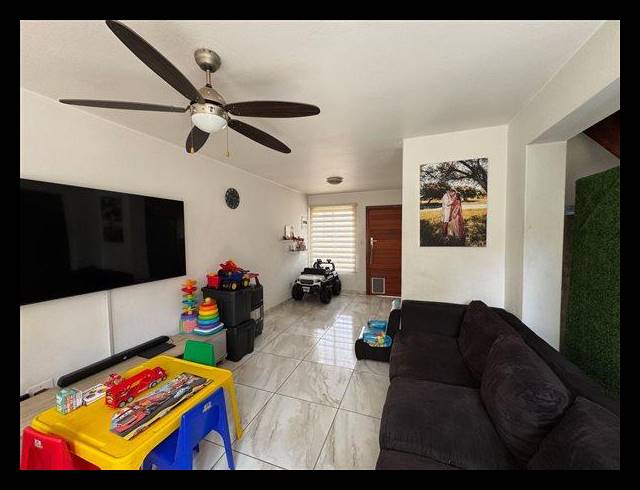 2 BEDROOM TOWNHOUSE FOR SALE IN VAN RIEBEECK PARK